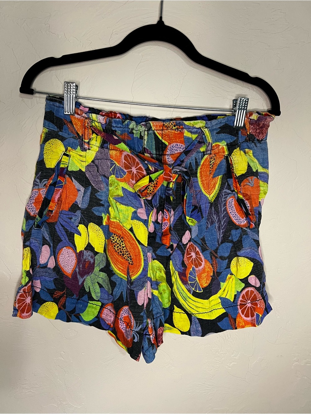 Anthropologie X Orane Sigal Fruit Medley High Rise Paper Bag Linen Blend Shorts - Picture 3 of 10
